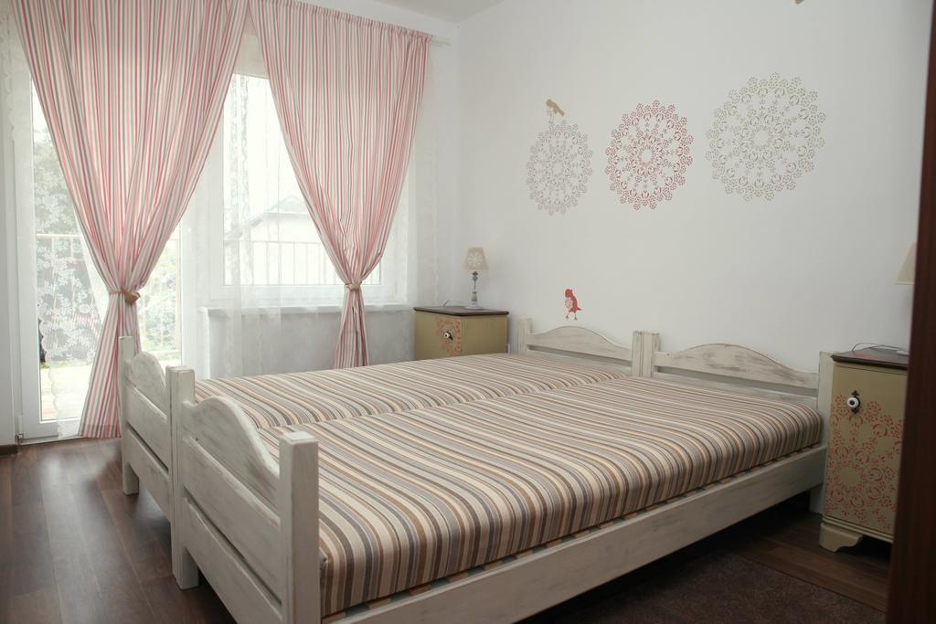 Rozmaring Pihenőház Velence Exterior foto